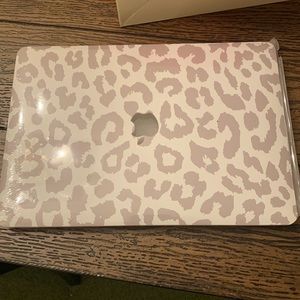 COPY - Leopard Brand new Apple Air case !!Donating Soon!! Send an offer!